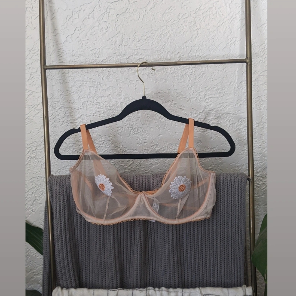 Adore Me Unlined Bra 36 DDD